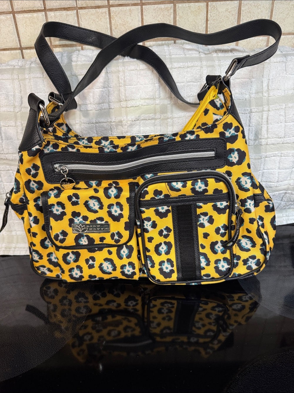 Lilly Bloom Laura 4 Poster Shoulder Bag. Graphic Leopard
